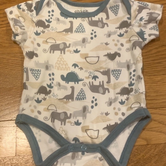 Lot of 4 Baby Boy Clothes - Size 3-6 Months, Carter's and Chick Pea, Cotton - Picture 3 of 10